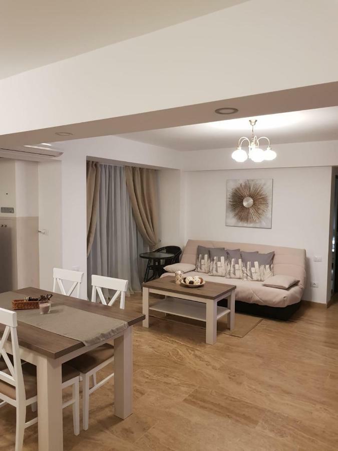 apartament 2 camere ultracentral Râmnicu Vâlcea Esterno foto