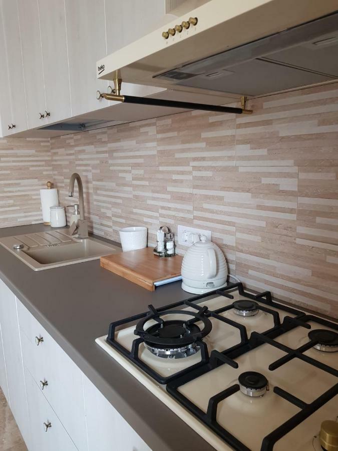 apartament 2 camere ultracentral Râmnicu Vâlcea Esterno foto