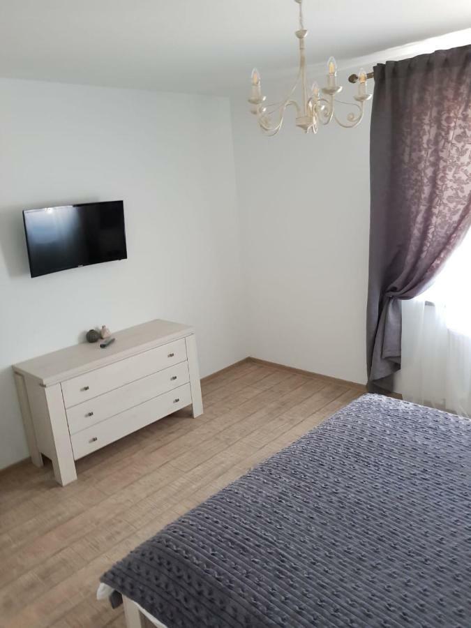 apartament 2 camere ultracentral Râmnicu Vâlcea Esterno foto