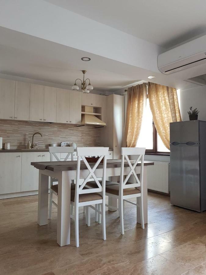 apartament 2 camere ultracentral Râmnicu Vâlcea Esterno foto